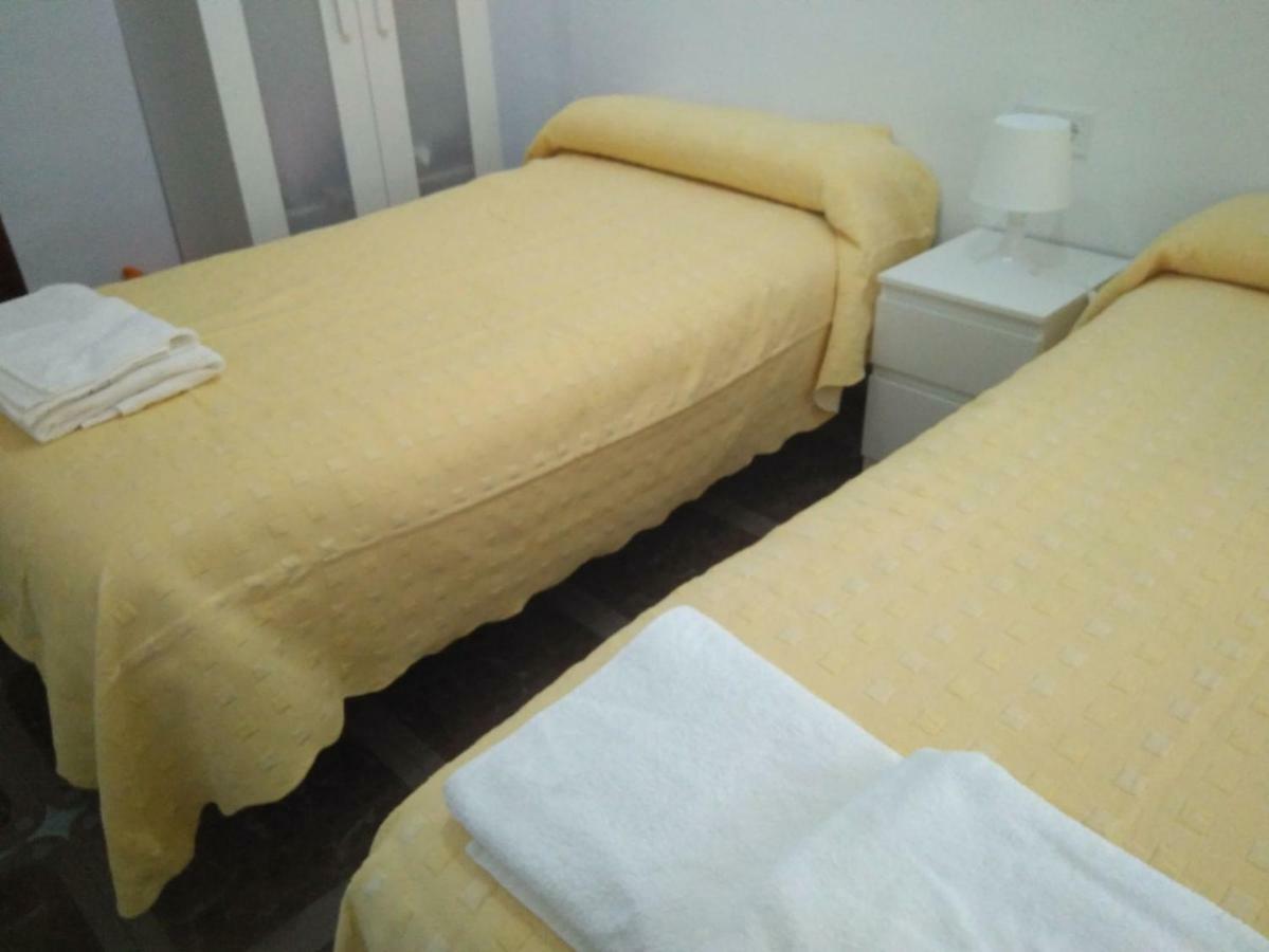 Апартаменти Apartamento Angelinma Малага Екстер'єр фото