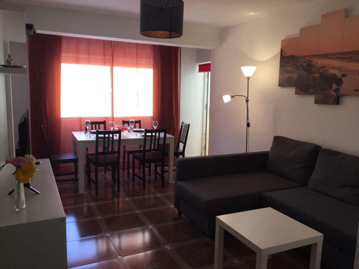 Апартаменти Apartamento Angelinma Малага Екстер'єр фото